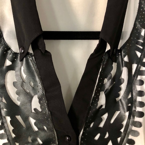 Daniel Cassin Black & White Sheer Blouse - Picture 2 of 16